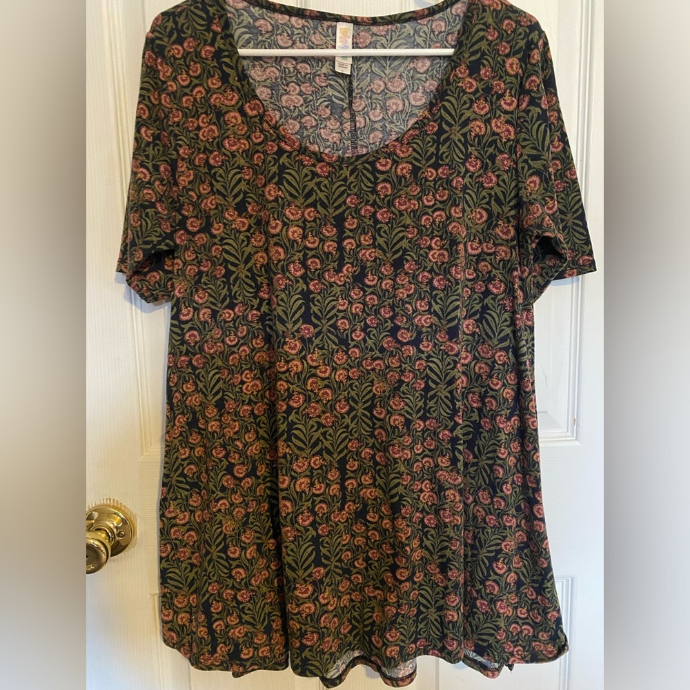 LuLaRoe perfect t